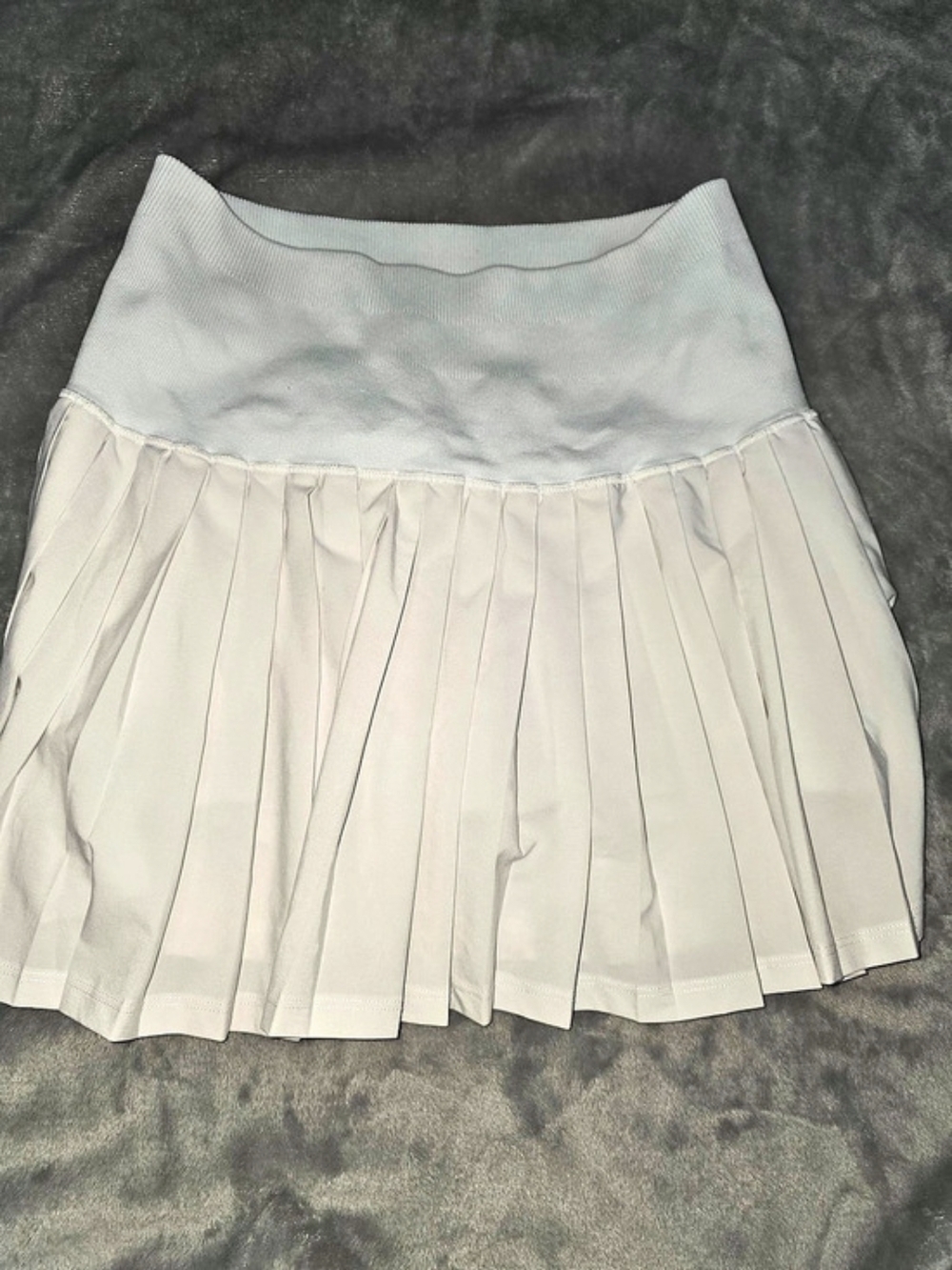JoyLab Pleated Mini Skirt in White Size Large Like New